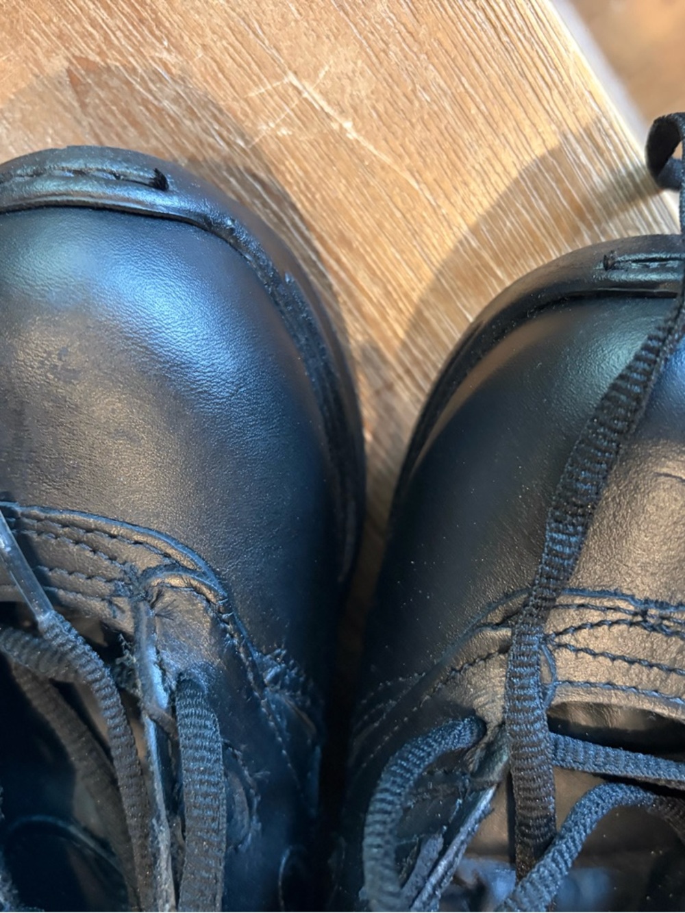 Women’s THOROGOOD Postal Shoes Size  8 W NWT - Picture 4 of 5